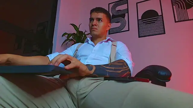 ALPHA_DOMINUS_ – Kamerová šou