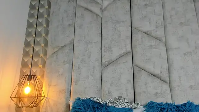 AshleyHill2's Live XXX Chat