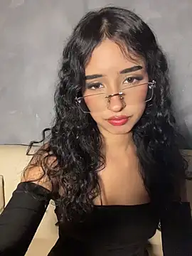 RosseMelody's Live XXX Chat