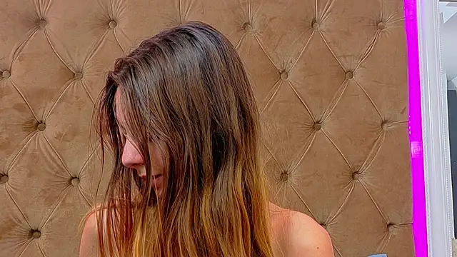 Chat XXX en directo de CoraVex