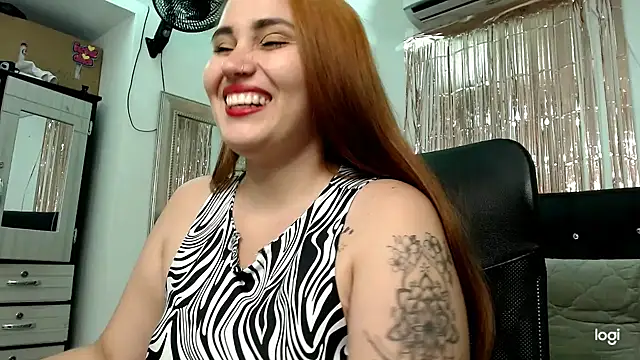 Baby_hornyJM élő XXX-chatje