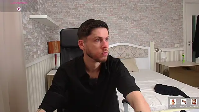 JonahShaw Webcam show