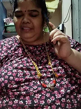 tamilthanushrin Live XXX chat