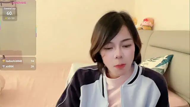 Linda-LL Adlı Modelin Canlı XXX Sohbeti