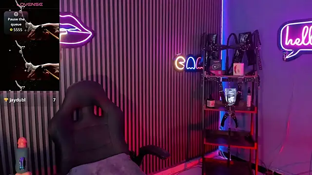 عرض كام Maximoking26