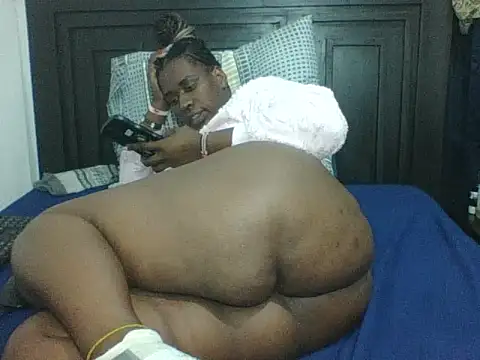 SexyTirries13 Pertunjukan Webcam