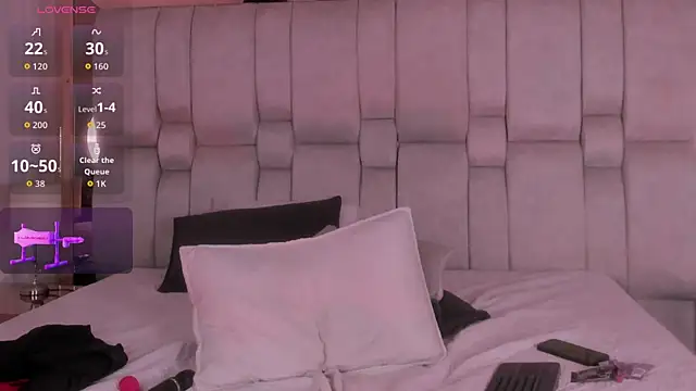 Вебкам-шоу CurlyChanel