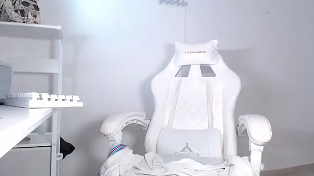 CaishenX_'s Live XXX Chat