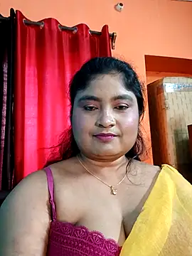 hornyriyanka Webcam-Show