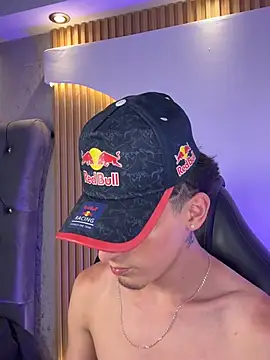 MateoMitchell 网络视讯表演