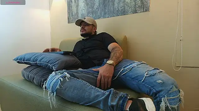 TROY_KIRK: онлайн-секс-чат