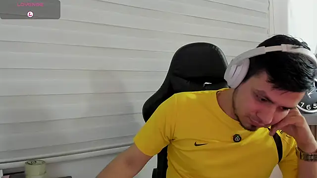 Rick_Adams: онлайн-секс-чат