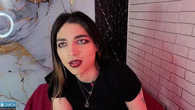 MaeveKuro 在線直播表演