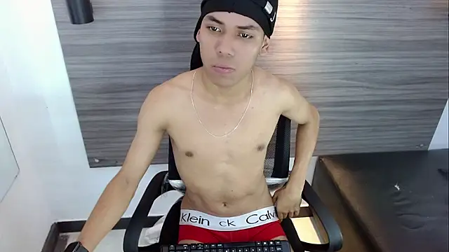 Show modela DaviidBuckx_ na web-kameri