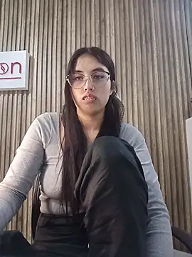 Chatroom XXX en direct de Valk_submissive