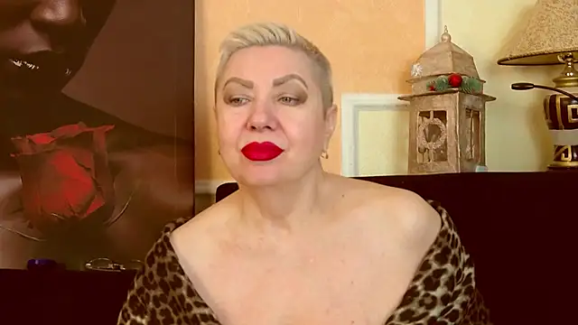 LadyPosh 即時 XXX 聊天