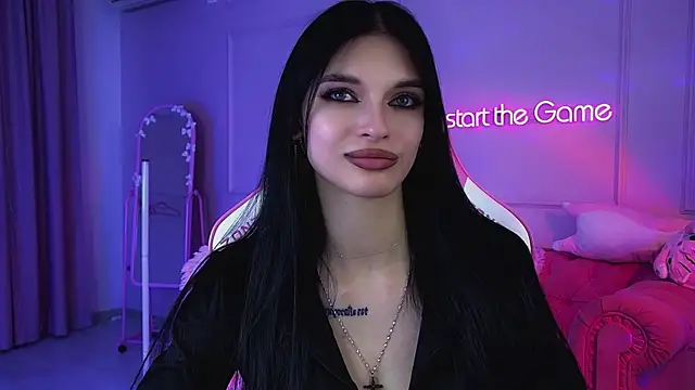 BeverlyMost Adlı Modelin Canlı XXX Sohbeti