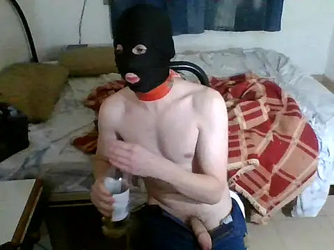 baddboy19: διαδικτυακό σόου στην κάμερα