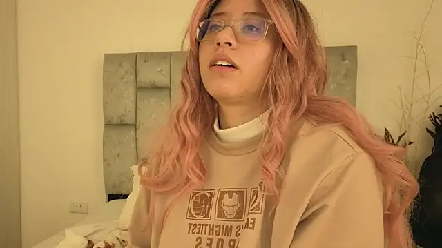 Izumi__ live XXX chat