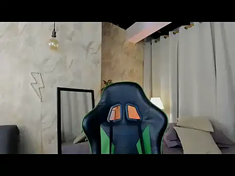 RONNY_COLTON Show in webcam