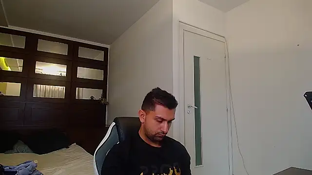 BryceReign Live XXX Chat