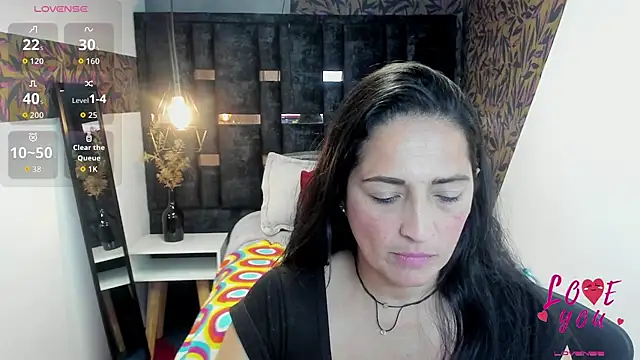 KatteMilf – Naživo XXX chat