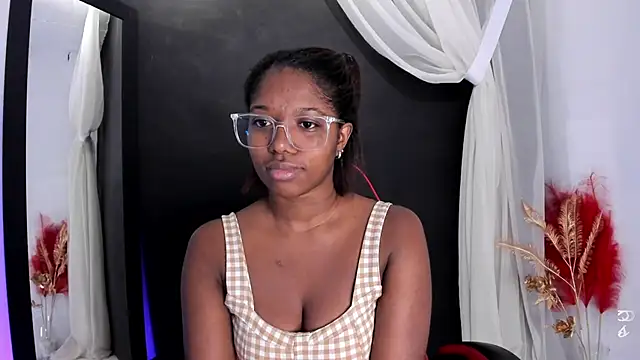 XXX chat uživo modela nilosolem