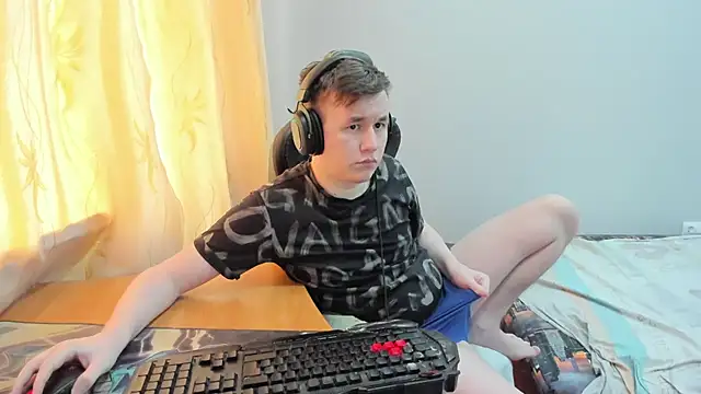 Show modela iliaskrislove na web-kameri