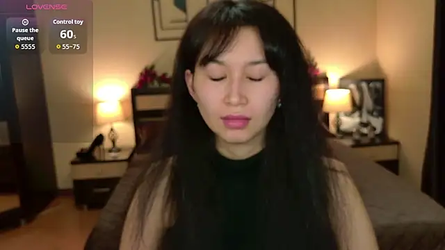 Онлайн чат XXX SheilaRare