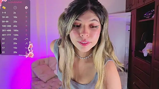 Chat XXX ao vivo de NATAASHA___