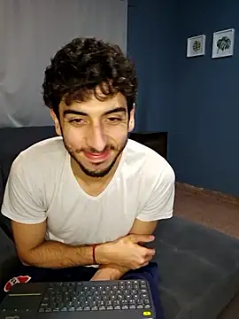 LeoyNicky98のウェブカメラショー