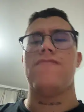 Kurtxxx22 웹캠 쇼