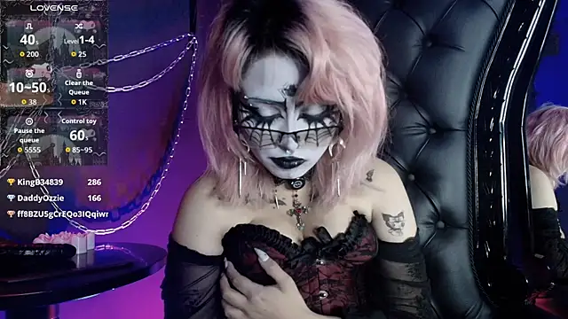 Chat XXX ao vivo de Navier__