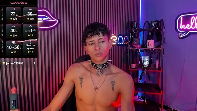 Maximoking26 live XXX chat