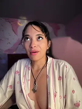 Sasha-firee Chat XXX in diretta