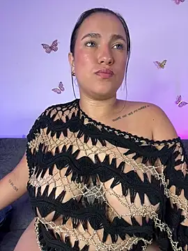 Chat +18 de veronica__olsonn ao vivo