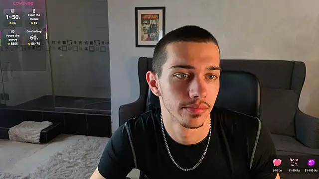 دردشة KaydenDrew الجنسية المباشرة