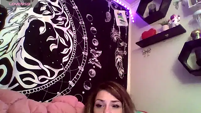 xKittyMeowz: διαδικτυακό σόου στην κάμερα