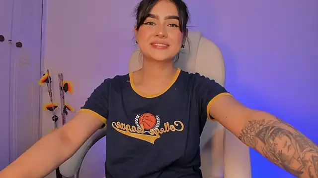 Chatroom XXX en direct de CELESTECOLLINS_00