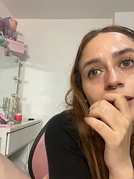 Natalia_SuarezのライブXXXチャット