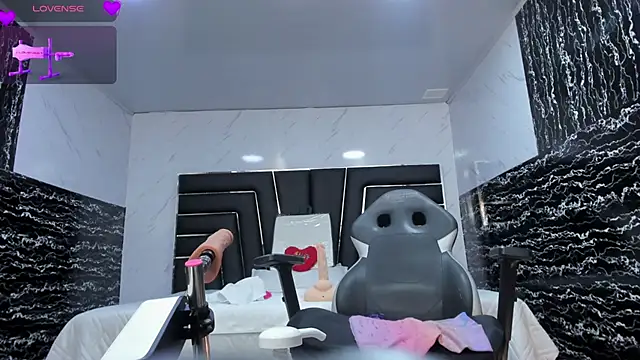 Chatroom XXX en direct de Ladyy_Scarlett