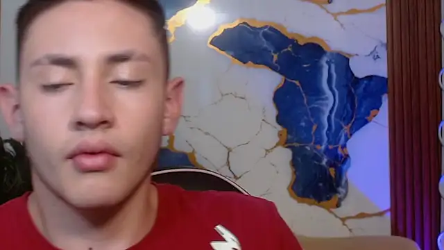 Andres_Tay's Live XXX Chat