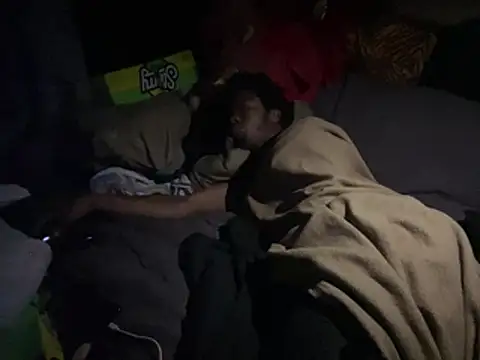 SlimeCrownzOut5's Live XXX Chat