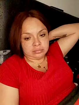 Chat +18 de Lina19_93 ao vivo