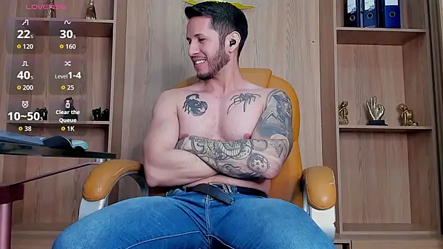 XXX chat uživo modela George_Diesell