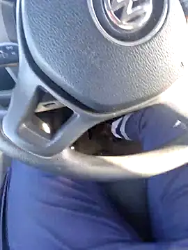 Activ1top: διαδικτυακό σόου στην κάμερα