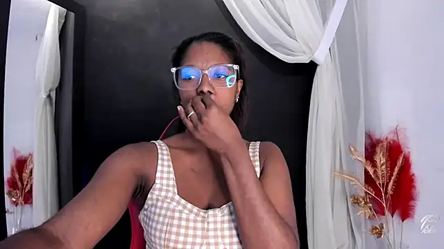 nilosolem: απευθείας συνομιλία ΧΧΧ