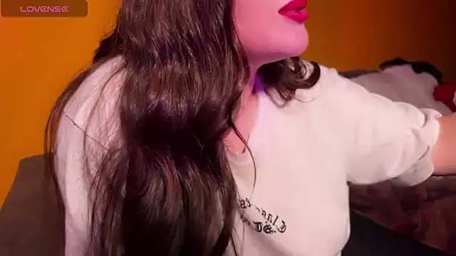 عرض كام Elinatiranda