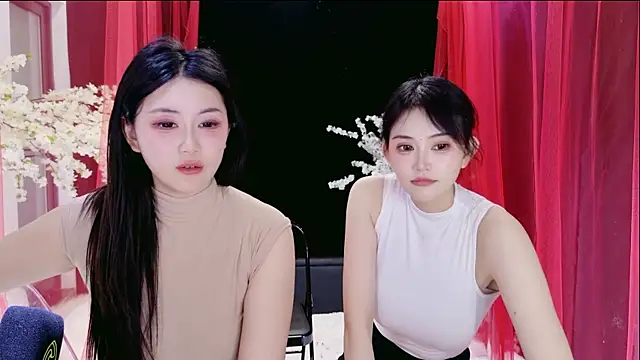 Banana-Milk69's Webcam Show