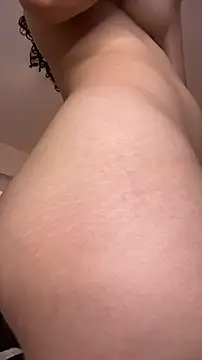 SHARONN____ élő XXX-chatje